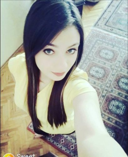 Çarşamba Sarışın Elif 24 Yaşında Kendi Yeri